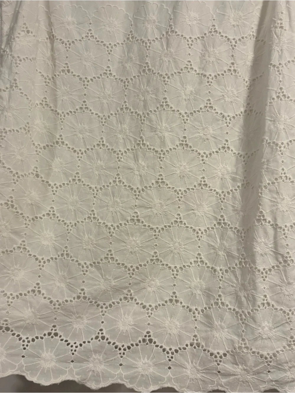 LOFT White Floral Eyelet Scoop Neck Sleeveless Cotton Top - Picture 3 of 11